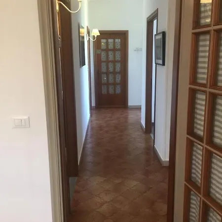 Apartment Alchimia House Cisano sul Neva